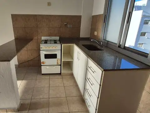 Departamento en Alquiler en Barrio Norte, $ 450.000