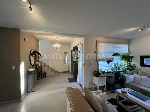 Casa 4 ambientes con 3 baños