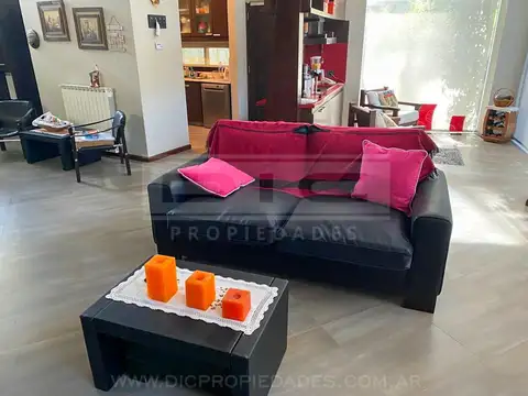 Chalet 4 dormitorios - Mar De Las Pampas