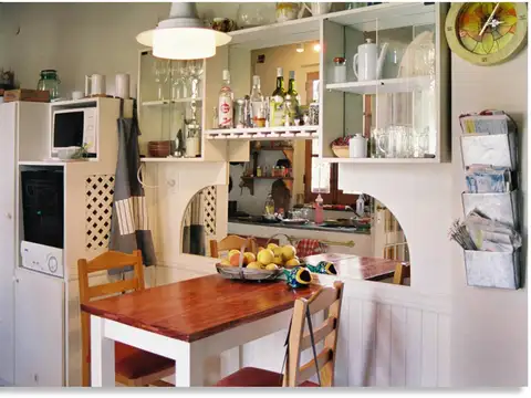 Casa 3 ambientes con 2 baños