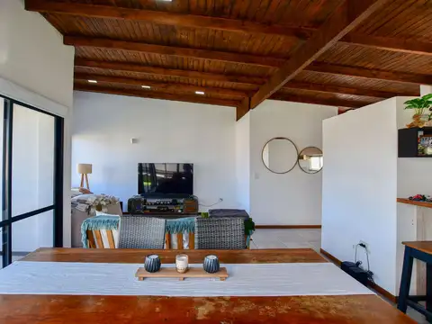 Depto Tipo Casa en Venta en City Bell, USD 130.000