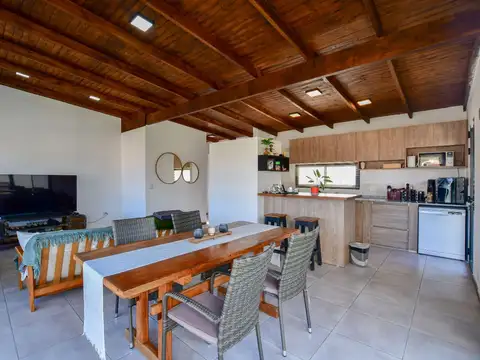 Depto Tipo Casa en Venta de 4 ambientes