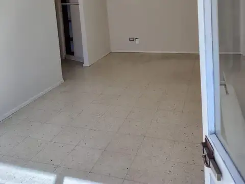 Departamento 2 Ambientes al frente - Jujuy  al 1900