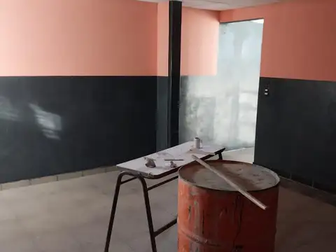 Oportunidad Nave Industrial en alquiler 1.000 m2 en Isidro casanova La Matanza Zona Oeste