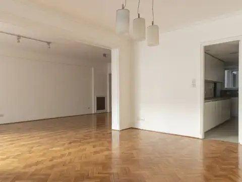 Departamento en Venta con 2 cocheras