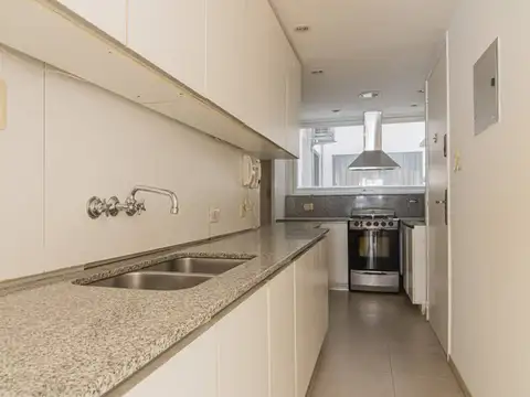 Guido 1500, Piso 1