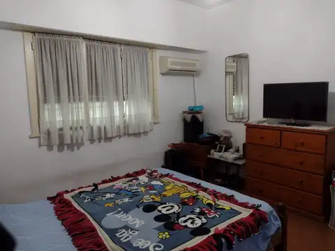 AMENABAR 1925  - FRENTE - DOS DORMITORIOS - PATIO