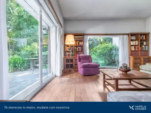 Casa 7 ambientes con 4 baños