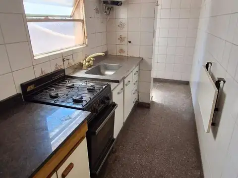 Departamento 4 ambientes con 1 baño