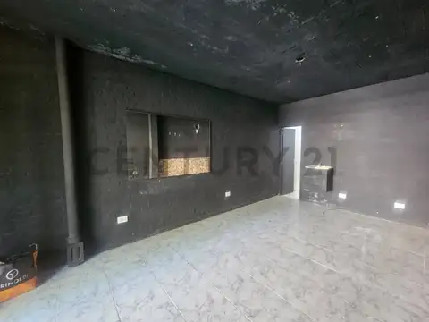 alem 2100, Piso 0