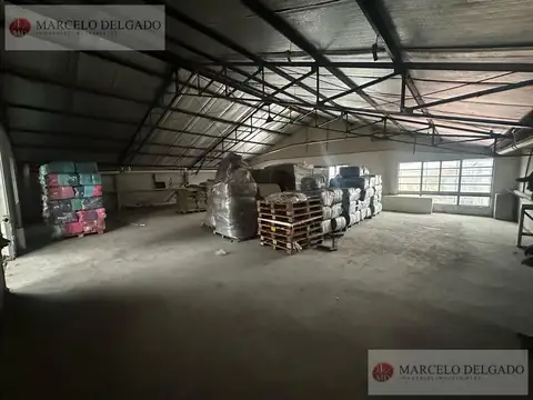 Galpon en Alquiler 80  mts Fondo