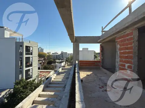 Hipolito Irigoyen 350 1A