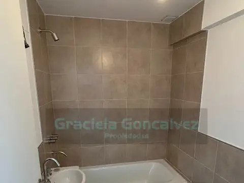 Departamento 2 ambientes con 1 baño