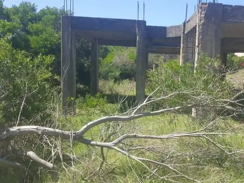 Terreno en Venta en Villa Gesell, USD 360.000