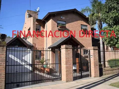 VENTA FINANCIA PERMUTA CASA PASO DEL REY PILETA