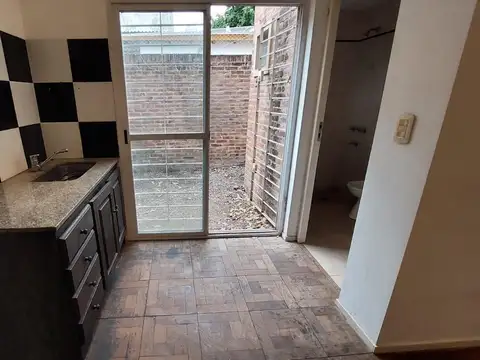 Depto Tipo Casa en Venta de Monoambiente