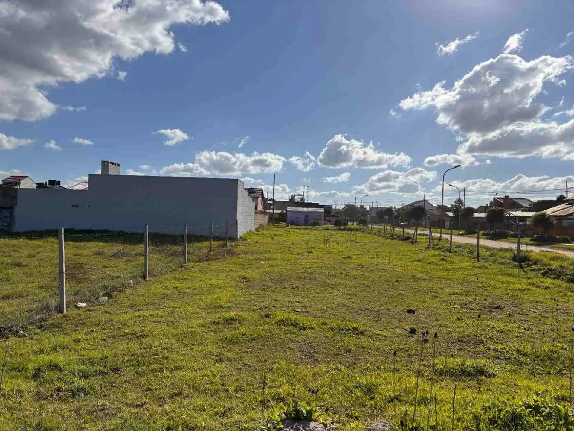 VENTA DE LOTE 1000 M2 FRENTE AL MAR