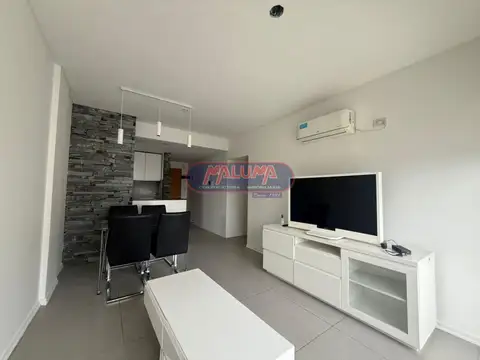 Departamento en Venta en Versalles, USD 127.000