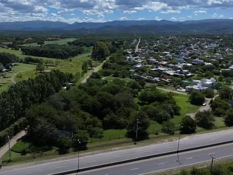 TERRENO EN VENTA 800 mts Villa Catalina 1era etapa