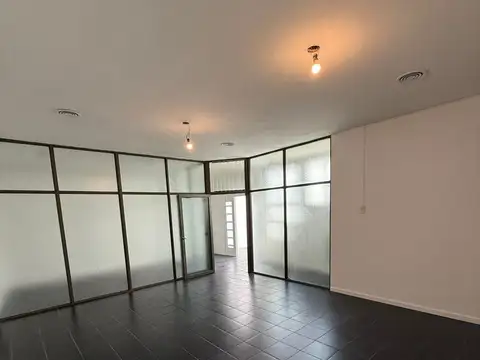 alquiler PH 2 ambientes a 100metros avenida maipu