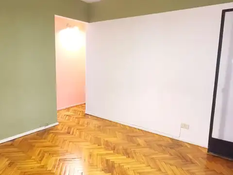 Departamento en Alquiler en Almagro, $ 600.000