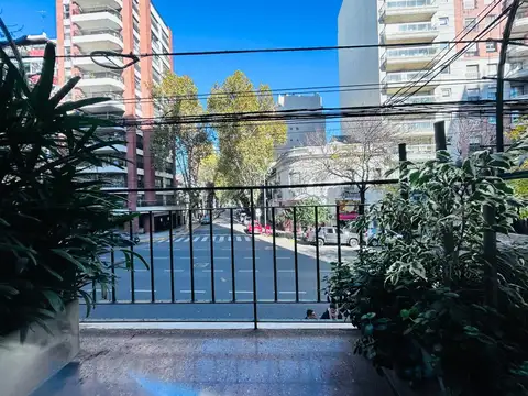 Alberdi 700