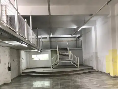 Local en Venta en Monte Grande, USD 1.000.000