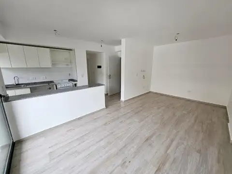 Av. Angel Gallardo 752 , Piso 4