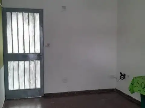 Depto Tipo Casa en Alquiler de 2 ambientes