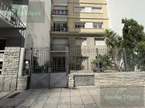 Avenida Colon al 1500