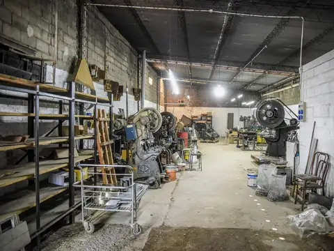 Galpon en Venta en Fisherton Industrial, USD 75.000