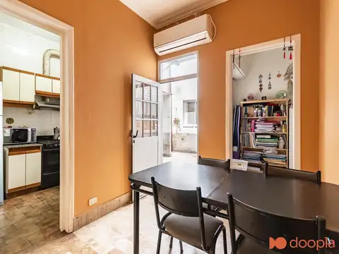 Depto Tipo Casa en Venta en Chacarita, USD 135.000