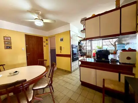 Departamento en Venta de 4 dormitorios