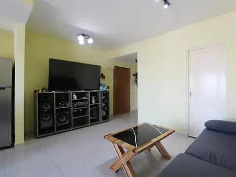 Venta departamento 2 ambientes  con cochera y baulera, Ciudadela
