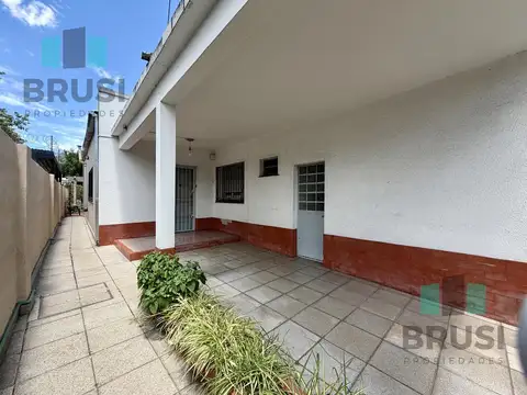 Casa en Venta en Adrogue, USD 159.000