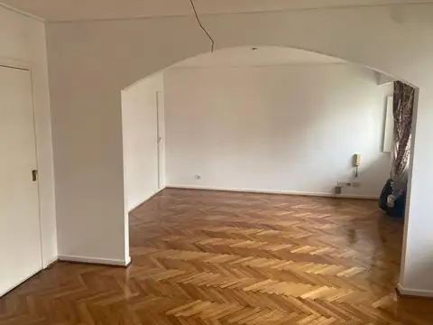 Departamento en Alquiler de 4 dormitorios