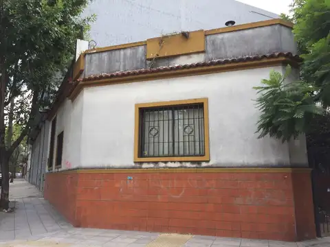 TERRENO O CASA -  Flores
