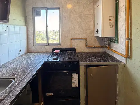 2 De Abril De 1982 6900