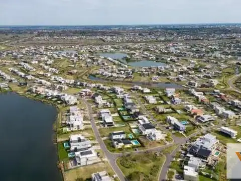 Terreno en venta - 624Mts2  - Puertos del Lago - Riberas