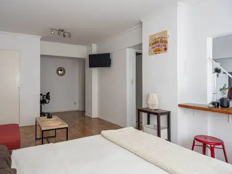 Avenida San Martín 900, Piso 1