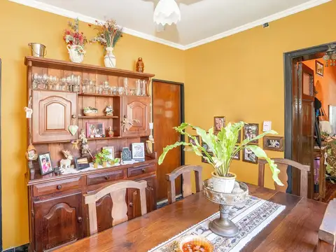 Depto Tipo Casa en Venta de 5 ambientes