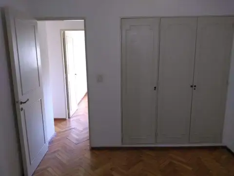 3 DORMITORIOS. CENTRO. OPCION COCHERA