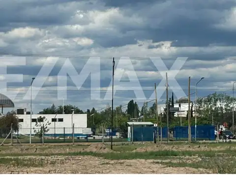 Terreno en Venta en Neuquén, USD 3.600.000