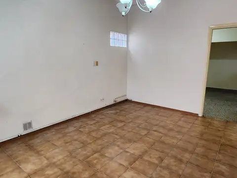 Depto Tipo Casa en Alquiler de 1 dormitorio