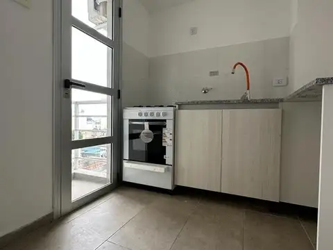 Departamento en Alquiler en Avellaneda, $ 450.000