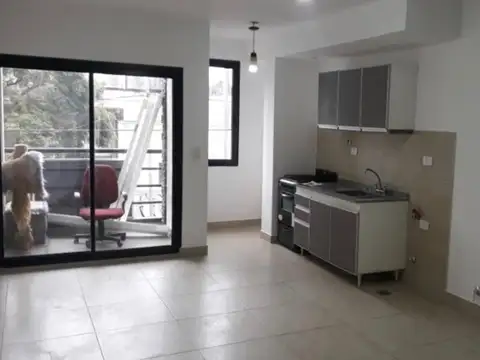 Miguel Cané 860 , Piso 1
