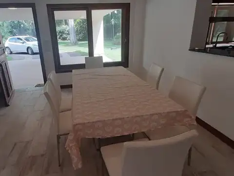 Casa en Alquiler 26 años