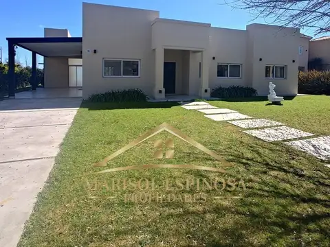 Casa en Venta en Country Terravista, General Rodriguez
