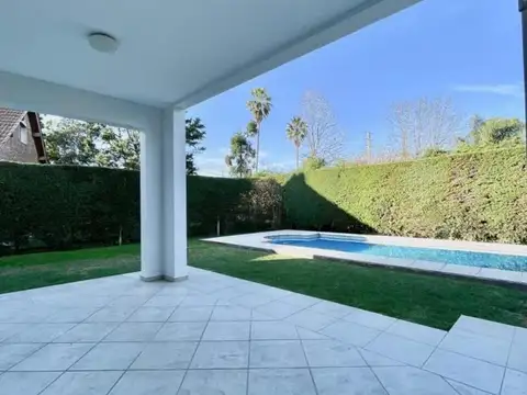 Casa en Alquiler en Country Club Banco Provincia, USD 2.700