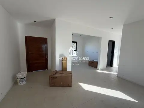 Casa en Venta en Pilar Del Este - Santa Sofia, USD 198.000